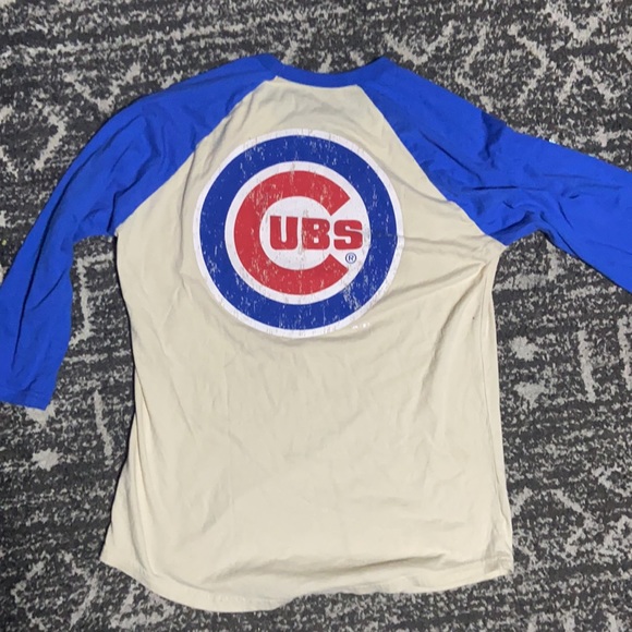 Men’s Chicago Cubs 3/4 sleeve shirt - Picture 4 of 5